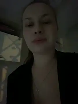 Snapshot of Ariell_Margot_ chatting on 03/09/25, 10:19 Ariell Margot online show from 03/09/25, 10:19