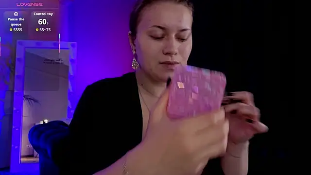 Ariell Margot  online show from 01/10/26, 07:25