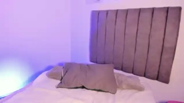 sarah  bigboobs online show from 10/27/25, 08:59