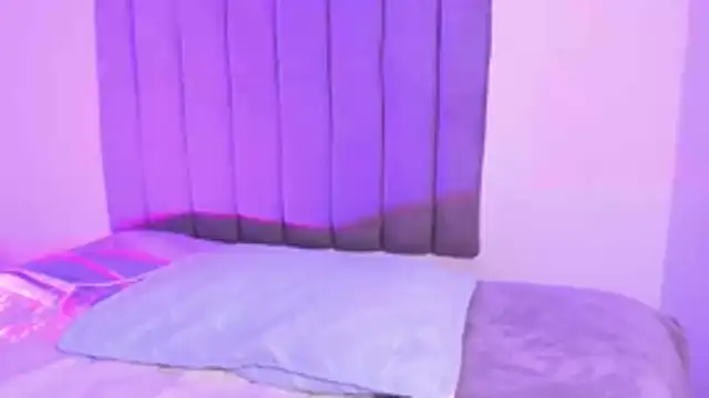 sarah  bigboobs online show from 12/04/25, 07:18