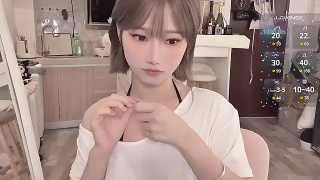 Snapshot of -XunMengLong- chatting on 03/05/25, 05:08 -XunMengLong- online show from 03/05/25, 05:08