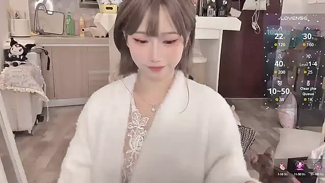 Snapshot of -XunMengLong- chatting on 02/09/25, 10:32 -XunMengLong- online show from 02/09/25, 10:32