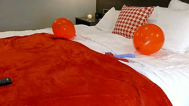 Sexyhottpunani online show from 12/13/25, 11:22