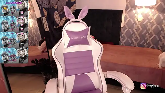 Snapshot of imfreyjauu chatting on 01/10/25, 10:46 imfreyjauu online show from 01/10/25, 10:46