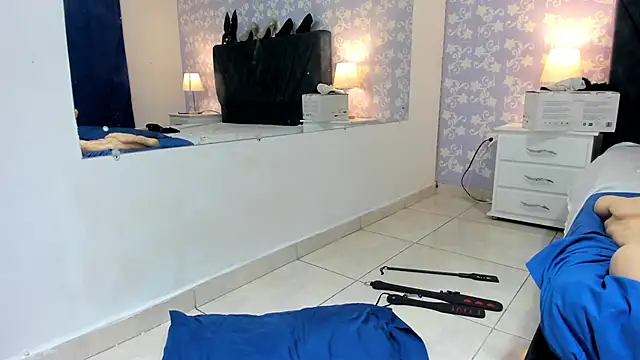 Snapshot of BritneySweet_ chatting on 02/11/25, 10:39 BritneySweet online show from 02/11/25, 10:39