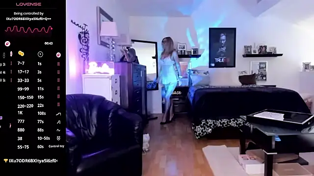 VelvetBarbie online show from 03/13/26, 08:36