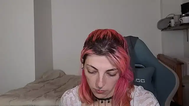 Snapshot of Nixxy_naughty chatting on 10/15/25, 07:22 Nixxy naughty online show from 10/15/25, 07:22