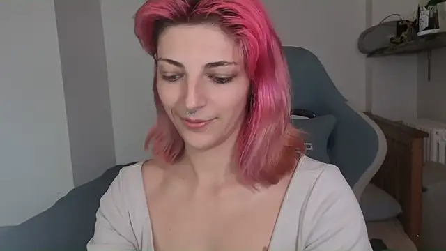 Snapshot of Nixxy_naughty chatting on 09/23/25, 06:48 Nixxy naughty online show from 09/23/25, 06:48