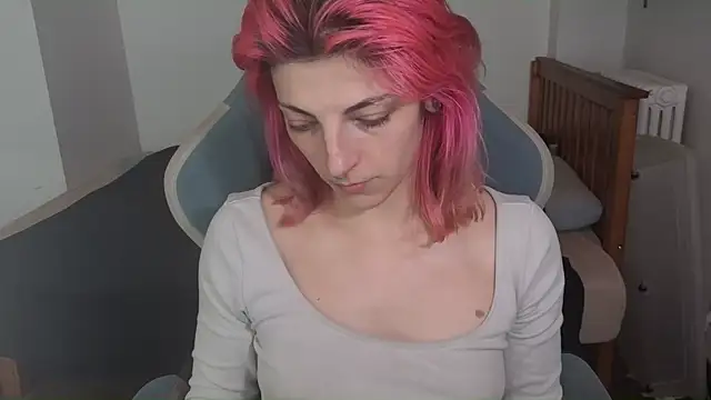 Snapshot of Nixxy_naughty chatting on 09/25/25, 08:04 Nixxy naughty online show from 09/25/25, 08:04