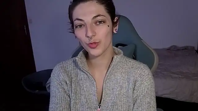 Snapshot of Nixxy_naughty chatting on 01/14/26, 08:23 Nixxy naughty online show from 01/14/26, 08:23