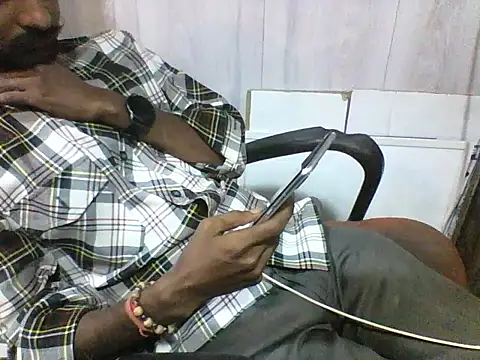 Desi GfBf online show from 11/07/25, 11:59