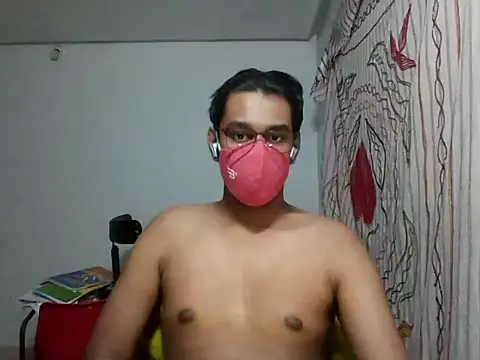 Snapshot of brownguy1234 chatting on 02/10/25, 06:35 brownguy1234 online show from 02/10/25, 06:35