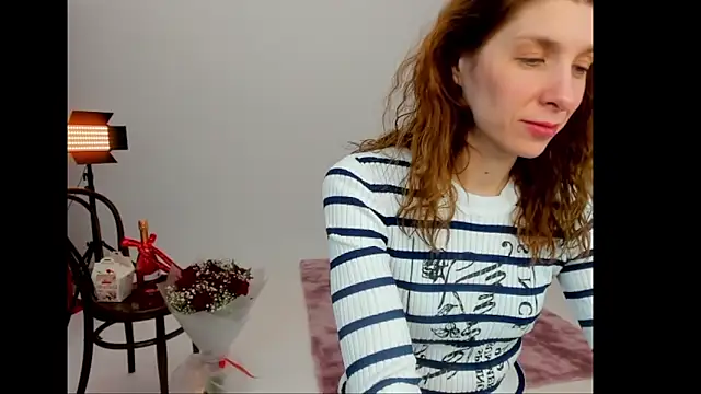 YourSuperModel online show from 02/15/26, 02:05