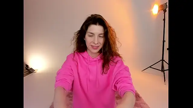 YourSuperModel online show from 05/13/26, 07:04