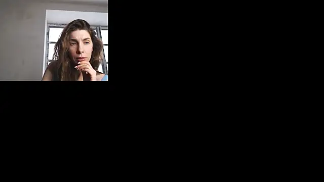 Snapshot of YourSuperModel chatting on 03/07/25, 09:29 YourSuperModel online show from 03/07/25, 09:29