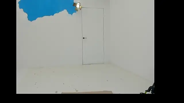 YourSuperModel online show from 04/05/26, 07:48