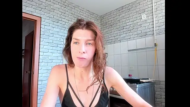 YourSuperModel online show from 05/27/26, 05:04
