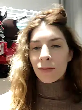 Snapshot of YourSuperModel chatting on 02/19/25, 08:22 YourSuperModel online show from 02/19/25, 08:22