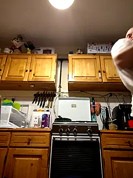 intx800 online show from 03/18/25, 03:12