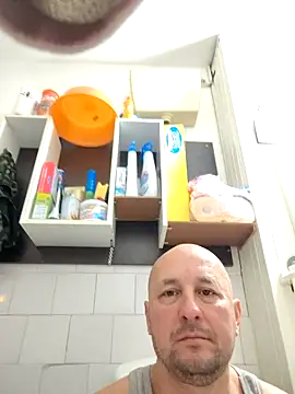 intx800 online show from 04/10/26, 02:18