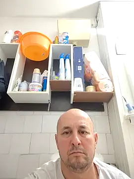 intx800 online show from 11/18/25, 05:49