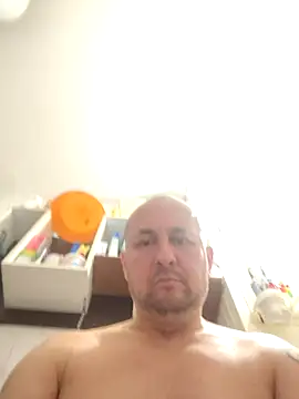 intx800 online show from 04/05/26, 06:03