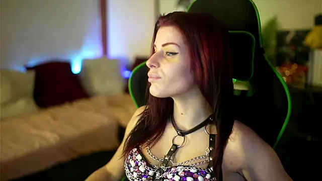 Bellis Perenis online show from 05/28/26, 04:35
