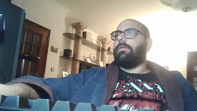 manokiitoo online show from 03/31/26, 09:17