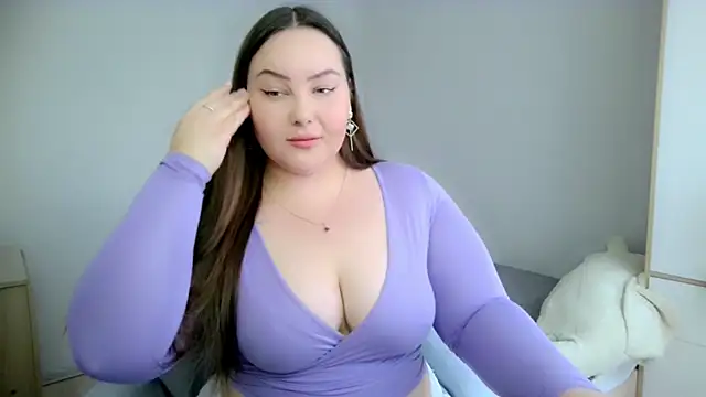 sensitive  girl online show from 11/12/25, 08:29