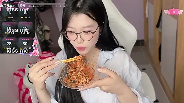 xiSSts online show from 02/25/25, 03:52