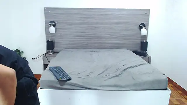 Loony Zion online show from 03/22/25, 04:15