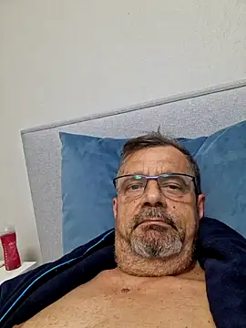 axecoman60 online show from 02/28/25, 06:09