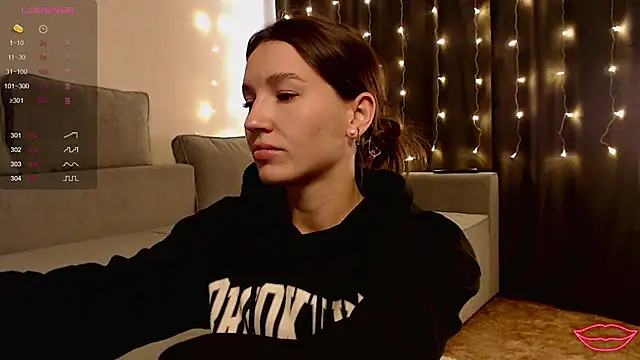Bellla Haddid online show from 05/13/26, 02:07