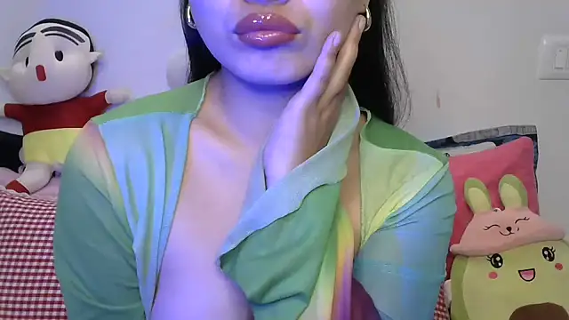 Snapshot of amrita2210 chatting on 06/16/26, 06:19 amrita2210 online show from 06/16/26, 06:19