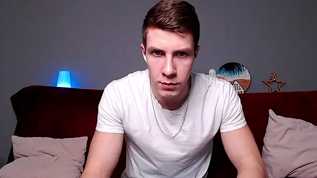 Snapshot of Chris_Brien chatting on 02/24/25, 03:42 Chris Brien online show from 02/24/25, 03:42