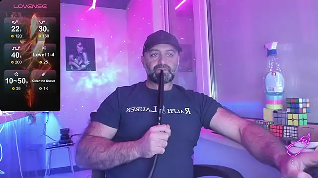 Snapshot of MAGABEAR077 chatting on 10/27/25, 03:24 MAGABEAR077 online show from 10/27/25, 03:24