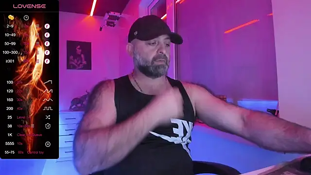 MAGABEAR077 online show from 04/28/26, 08:02