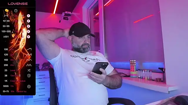 MAGABEAR077 online show from 05/05/26, 05:38