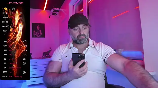 MAGABEAR077 online show from 05/28/26, 08:37