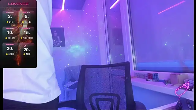 Snapshot of MAGABEAR077 chatting on 11/18/25, 08:01 MAGABEAR077 online show from 11/18/25, 08:01