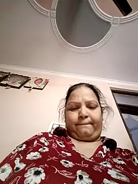 Kavya kapoor online show from 11/25/25, 02:56