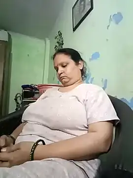 Kavya kapoor online show from 03/11/26, 05:07