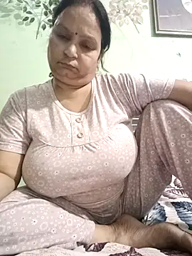 Kavya kapoor online show from 10/21/25, 05:23