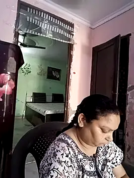 Kavya kapoor online show from 10/19/25, 04:37