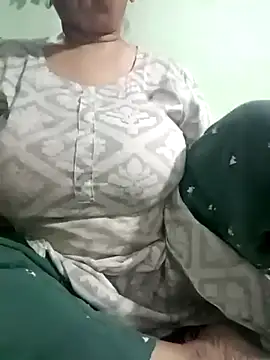 Kavya kapoor online show from 03/30/26, 05:14