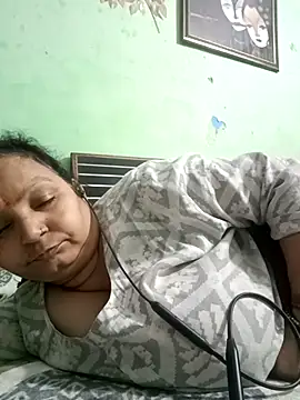 Kavya kapoor online show from 12/17/25, 05:40