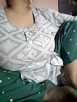 Kavya kapoor online show from 03/07/26, 12:32