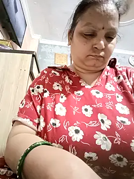 Kavya kapoor online show from 04/10/26, 05:20