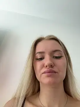 Snapshot of Devill_Angel_ chatting on 07/03/26, 10:55 Devill Angel online show from 07/03/26, 10:55
