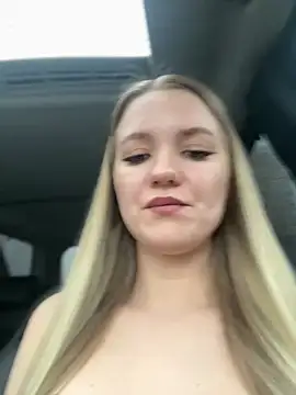 Snapshot of Devill_Angel_ chatting on 03/04/25, 09:51 Devill Angel online show from 03/04/25, 09:51